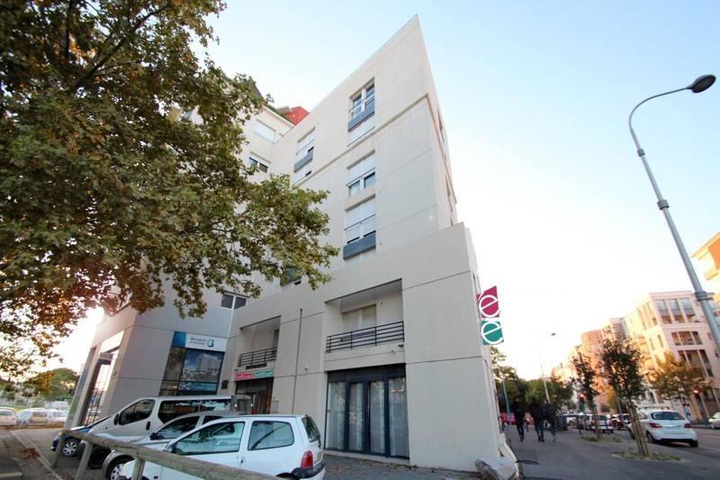 Studio - 20 m² - 1 pièce