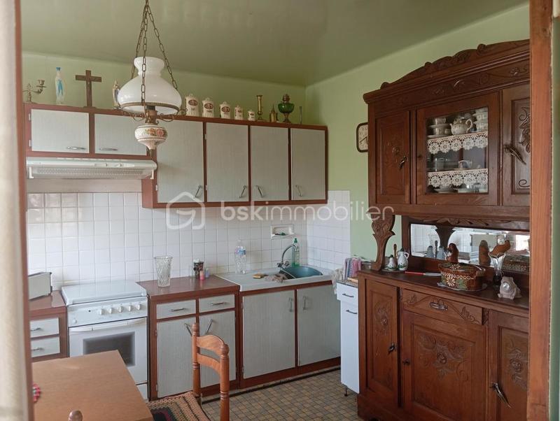 Maison traditionnelle - 97 m² - 6 pièces