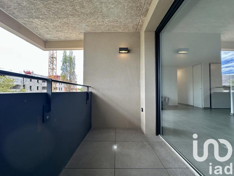 Appartement - 75 m² - 3 pièces