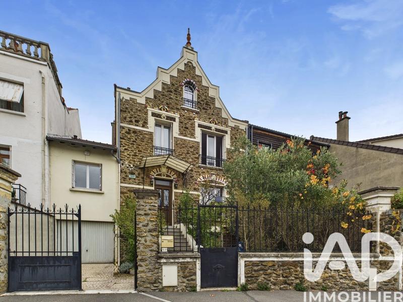 Maison de maîtres - 185 m² - 7 pièces