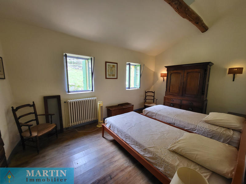 Mas - 280 m² - 11 pièces