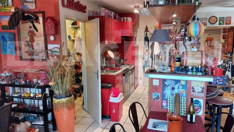 Appartement - 92 m² - 4 pièces