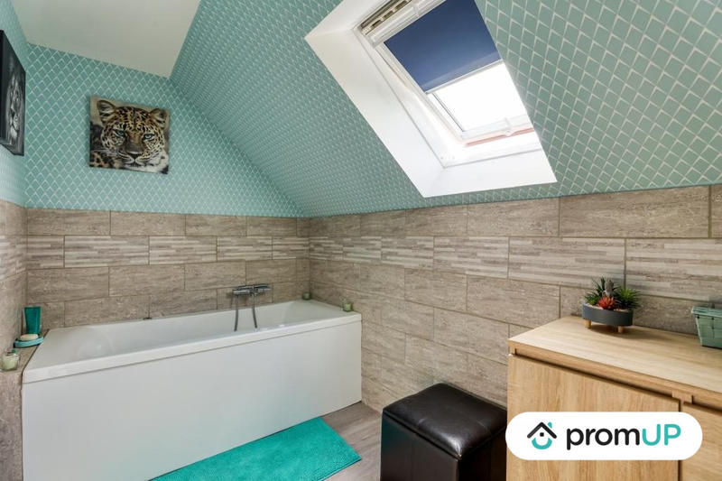 Maison - 137 m² - 5 pièces