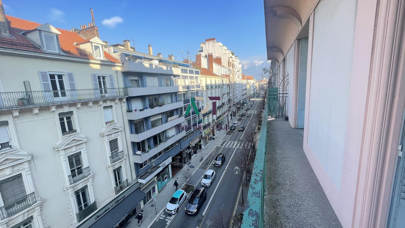 Appartement - 71 m² - 3 pièces