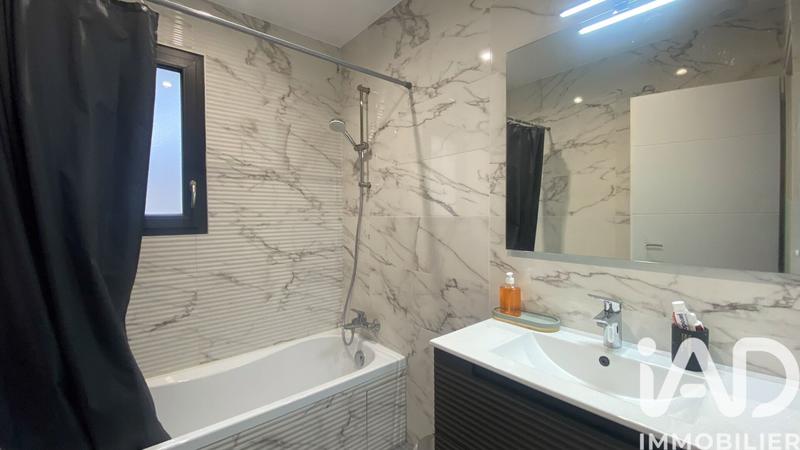 Maison - 75 m² - 4 pièces