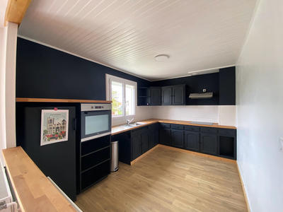 Maison - 121 m² - 6 pièces