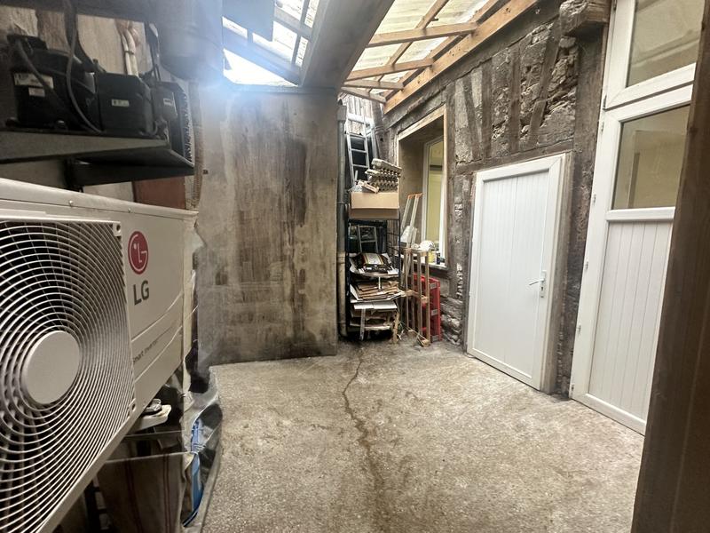 Fonds de commerce - 300 m²