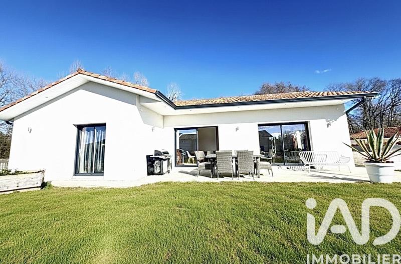 Maison - 138 m² - 5 pièces