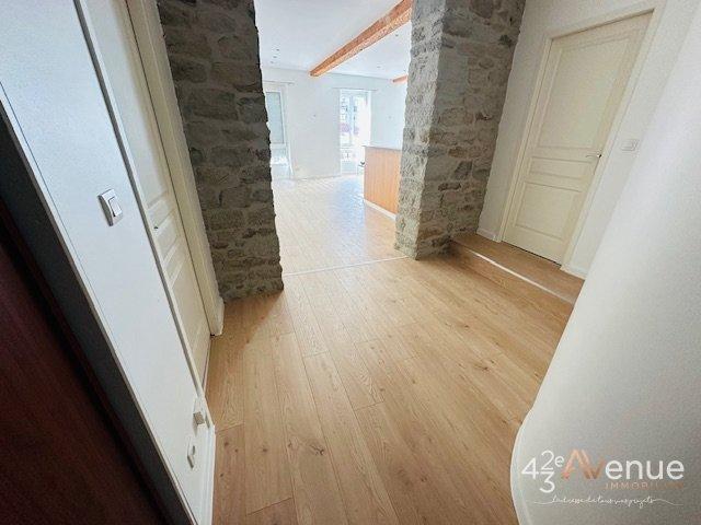 Appartement - 106 m² - 3 pièces