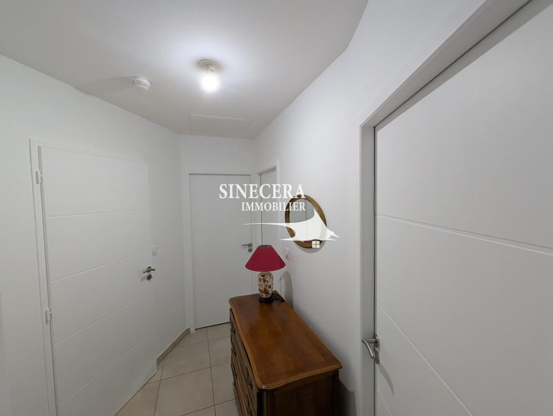 Local commercial - 88 m² - 3 pièces