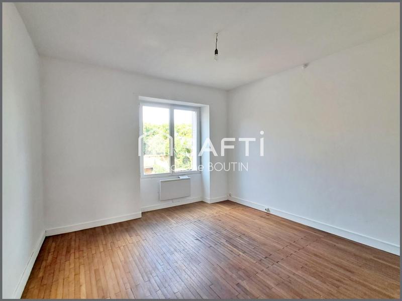 Maison - 96 m² - 6 pièces