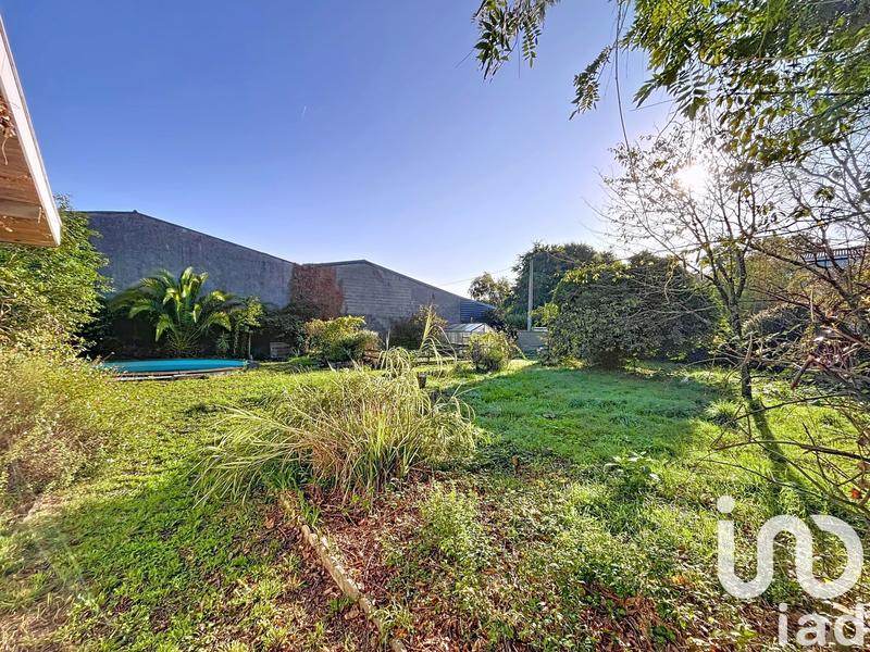 Maison - 260 m² - 5 pièces