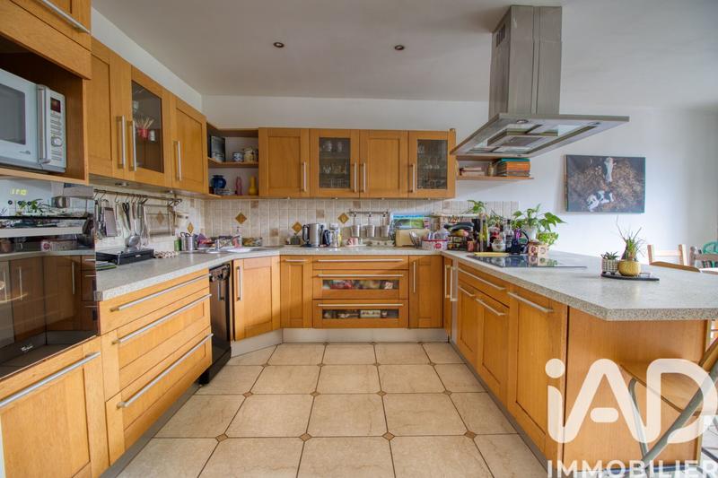 Maison de ville - 100 m² - 5 pièces