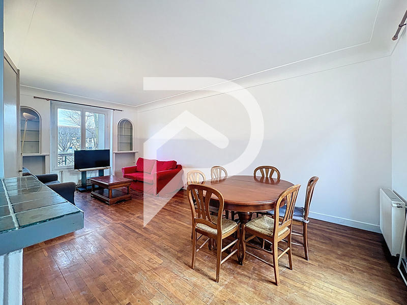 Maison - 80 m² - 5 pièces