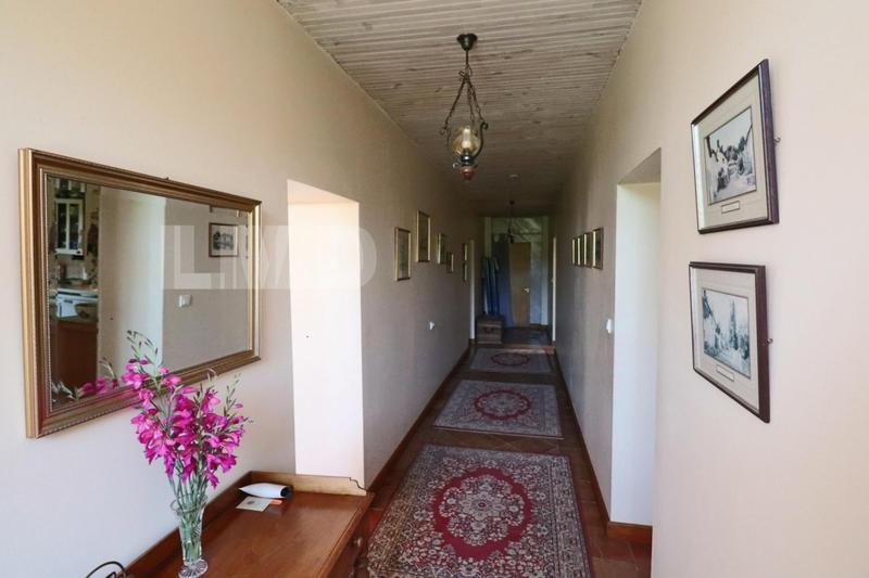 Maison chambre d'hôtes - 310 m² - 8 pièces