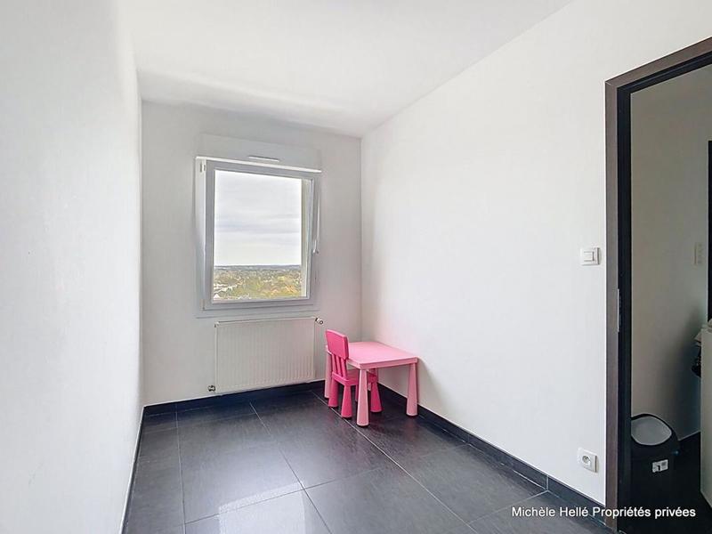 Appartement - 138 m² - 5 pièces