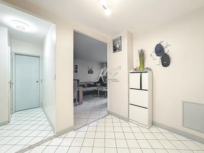 Appartement - 79 m² - 4 pièces