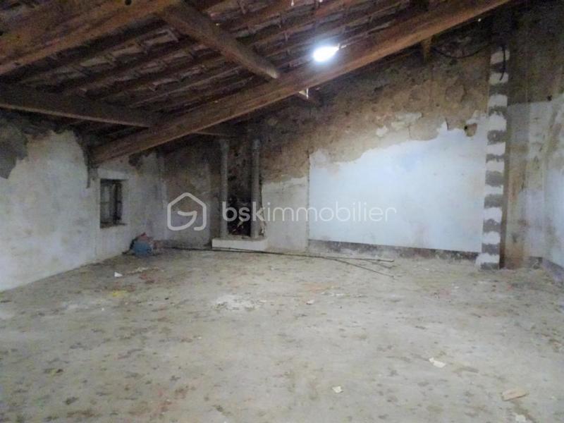 Maison de village - 100 m² - 10 pièces