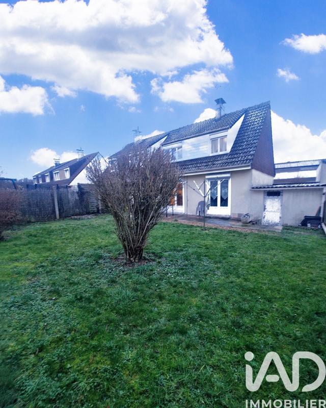 Maison - 83 m² - 4 pièces