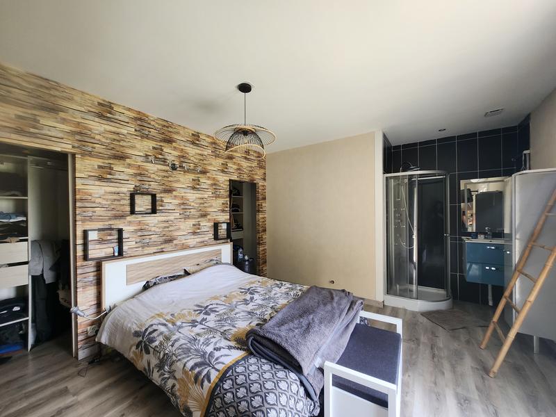 Maison - 125 m² - 5 pièces