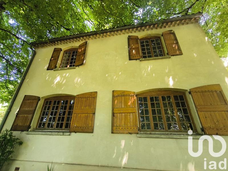 Bastide - 279 m² - 9 pièces