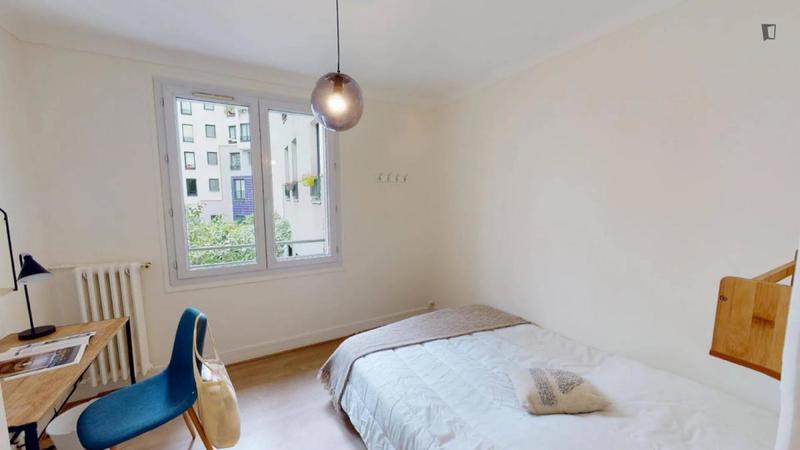 Chambre - 10 m² - 5 pièces