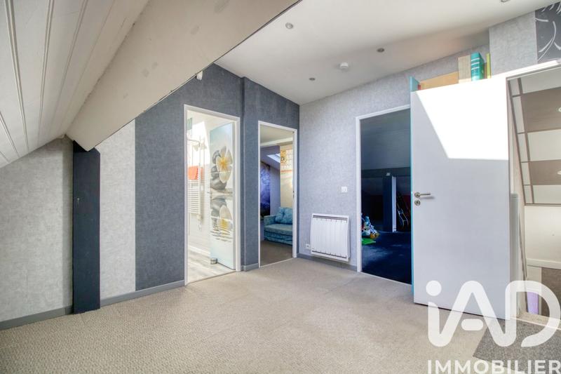 Maison - 110 m² - 6 pièces