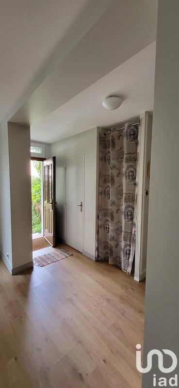 Maison - 98 m² - 5 pièces