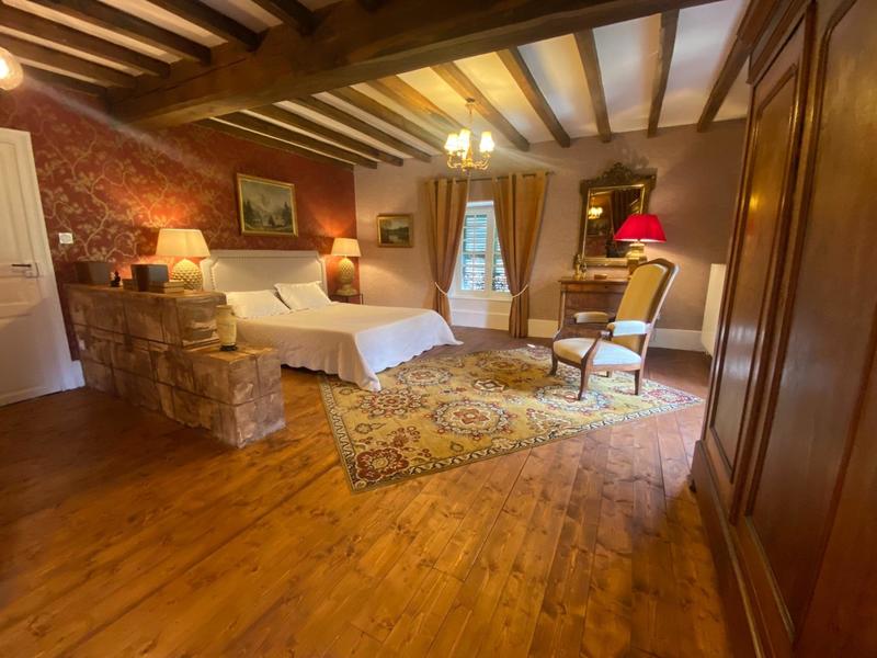 Maison - 552 m² - 17 pièces