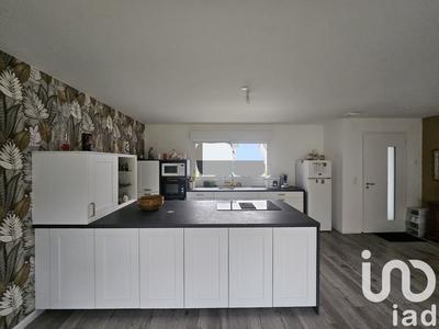 Maison - 104 m² - 4 pièces