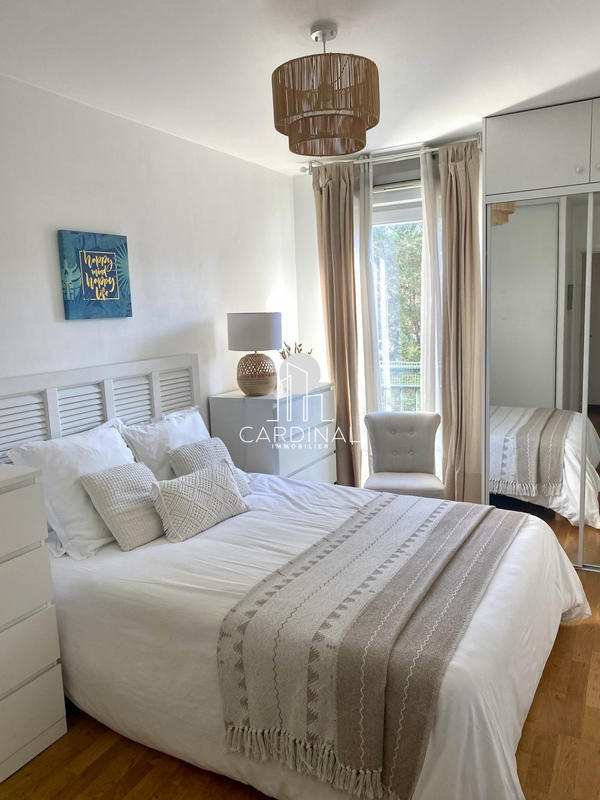 Appartement - 49 m² - 2 pièces