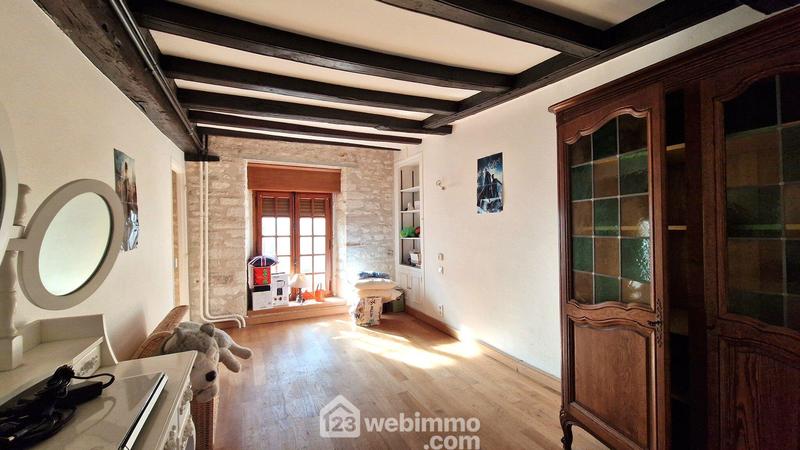 Maison - 179 m² - 6 pièces