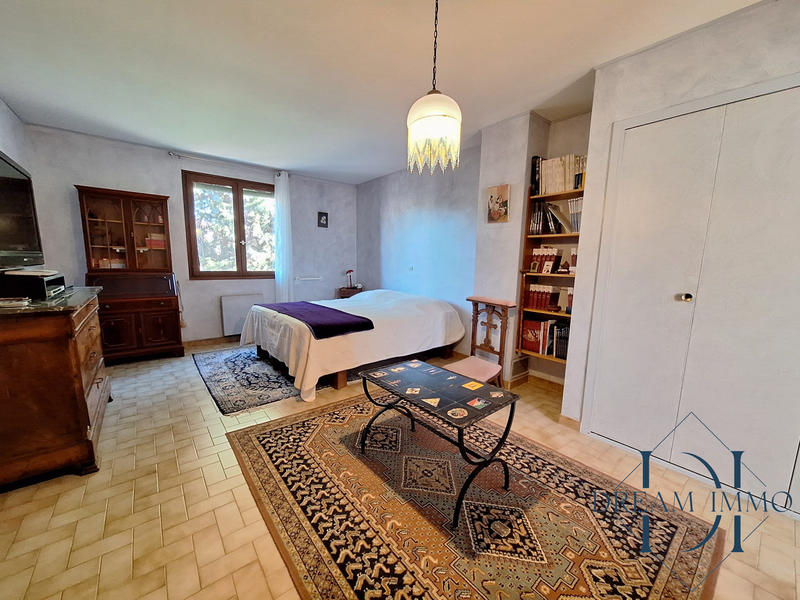 Villa - 163 m² - 6 pièces