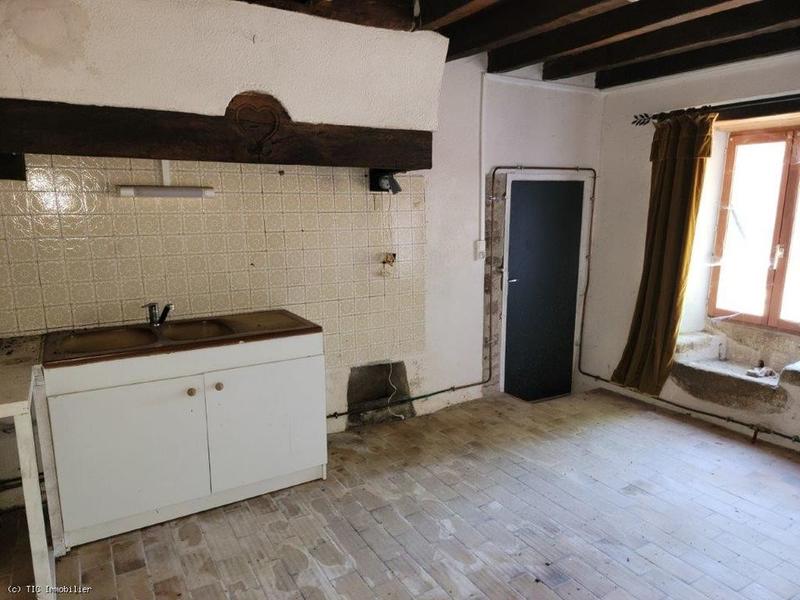Maison - 235 m² - 9 pièces