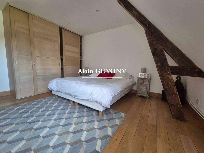 Maison contemporaine - 276 m² - 9 pièces