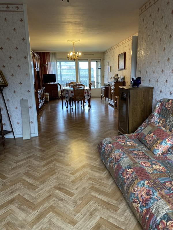 Appartement - 83 m² - 3 pièces