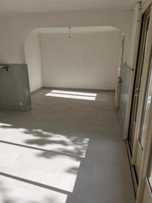 Maison - 94 m² - 5 pièces