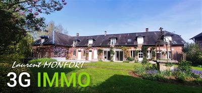 Corps de ferme - 250 m² - 8 pièces