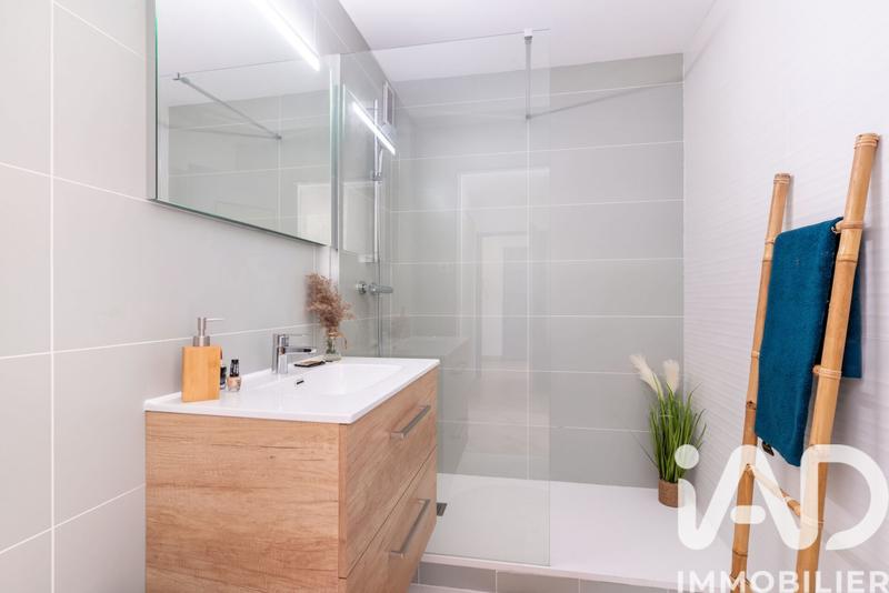 Appartement - 75 m² - 4 pièces