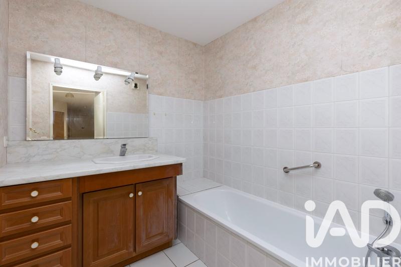 Appartement - 82 m² - 4 pièces