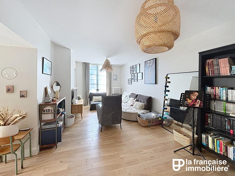 Maison - 159 m² - 6 pièces