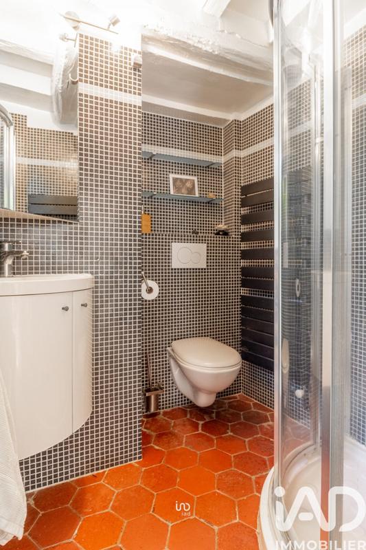 Maison - 210 m² - 7 pièces