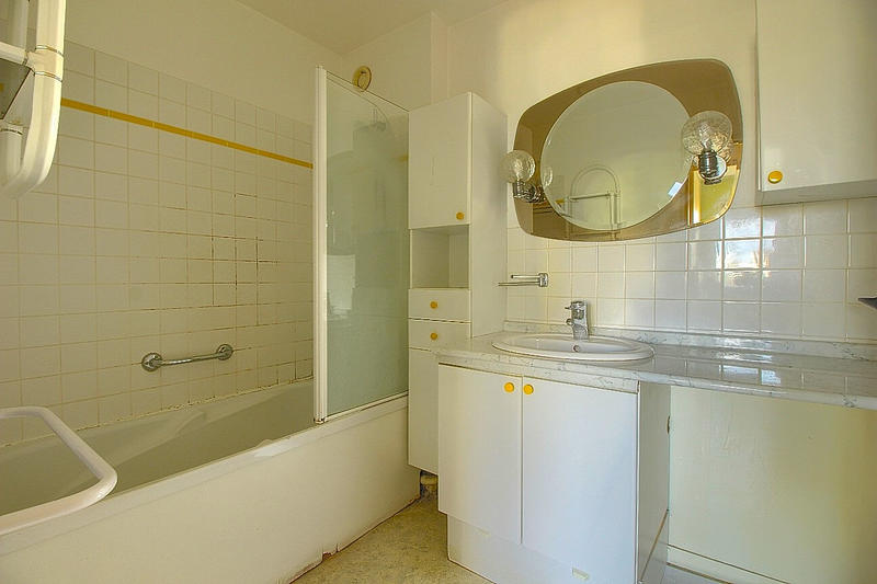 Appartement - 81 m² - 3 pièces