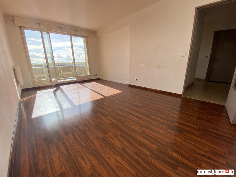 Appartement - 84 m² - 4 pièces