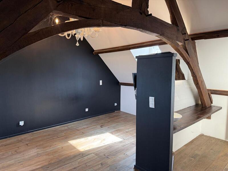 Maison - 240 m² - 7 pièces