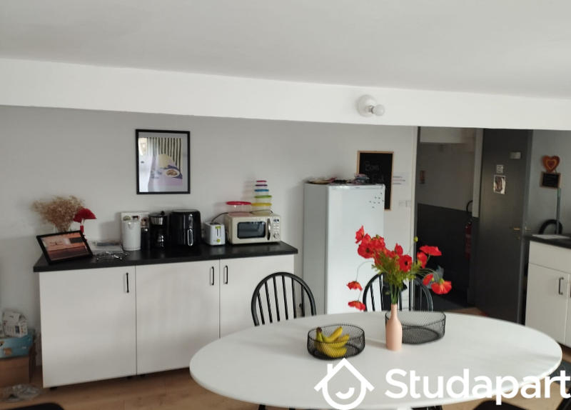 Chambre - 18 m² - 1 pièce