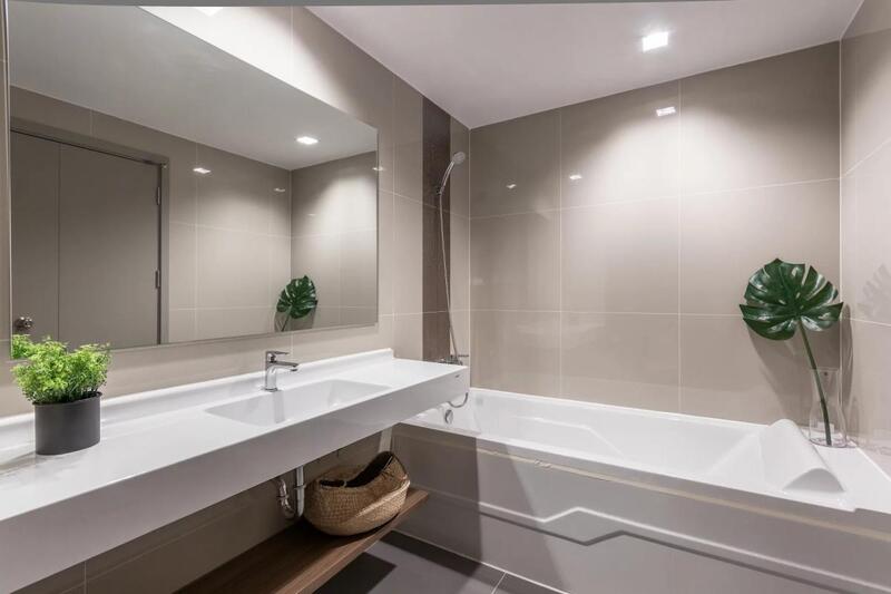 Appartement - 100 m² - 4 pièces