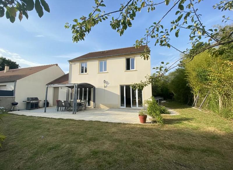 Maison - 147 m² - 6 pièces