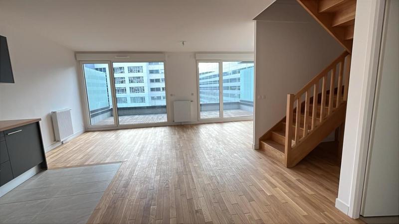 Appartement - 76 m² - 4 pièces