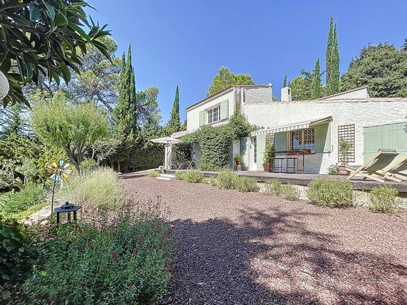 Maison - 142 m² - 6 pièces